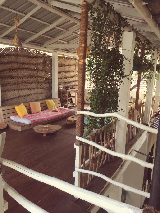 HappyShack Hostel Mirissa Exterior foto